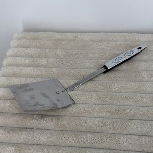 Vtg Stainless Steel Square Turner Spatula with White Floral Handle